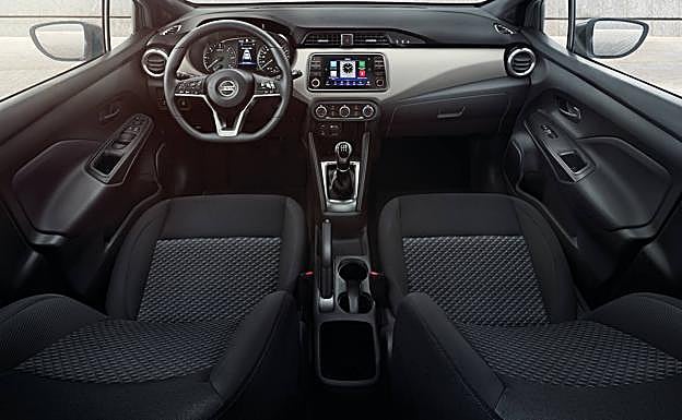 Interiores más lujosos y con mayor equipamiento. 