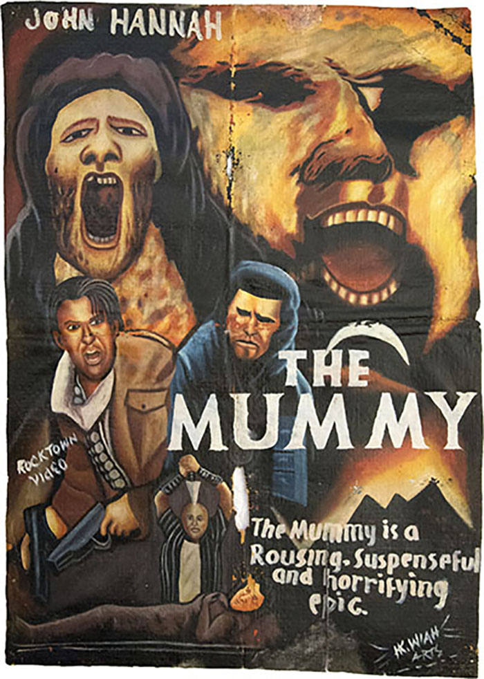 Durante las dictaduras militares africanas en los años 70 y 80, las leyes restringían la importación de grandes posters, por eso en Ghana los estuvieron haciendo a mano hasta bien entrados los años 90 y con un aire gore y extraño que no deja de sorprender