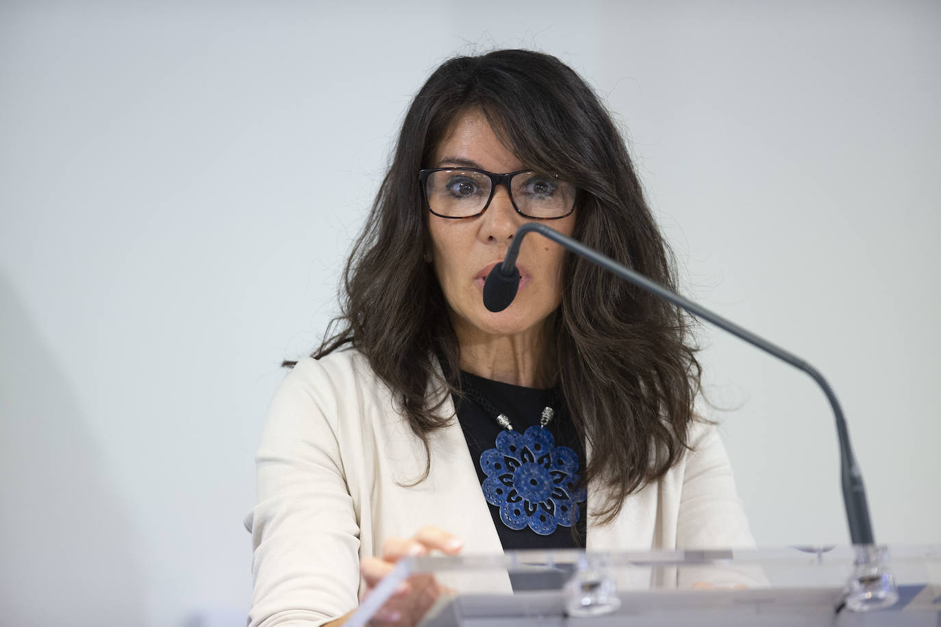 El Fórum de EL COMERCIO ha reunido a los concejales de Gijón, Oviedo y Avilés, Aurelio Martín, Ignacio Cuesta y Pelayo García, quienes han aportado las diferentes visiones asturianas sobre 'El futuro de la movilidad en las ciudades asturianas'. 