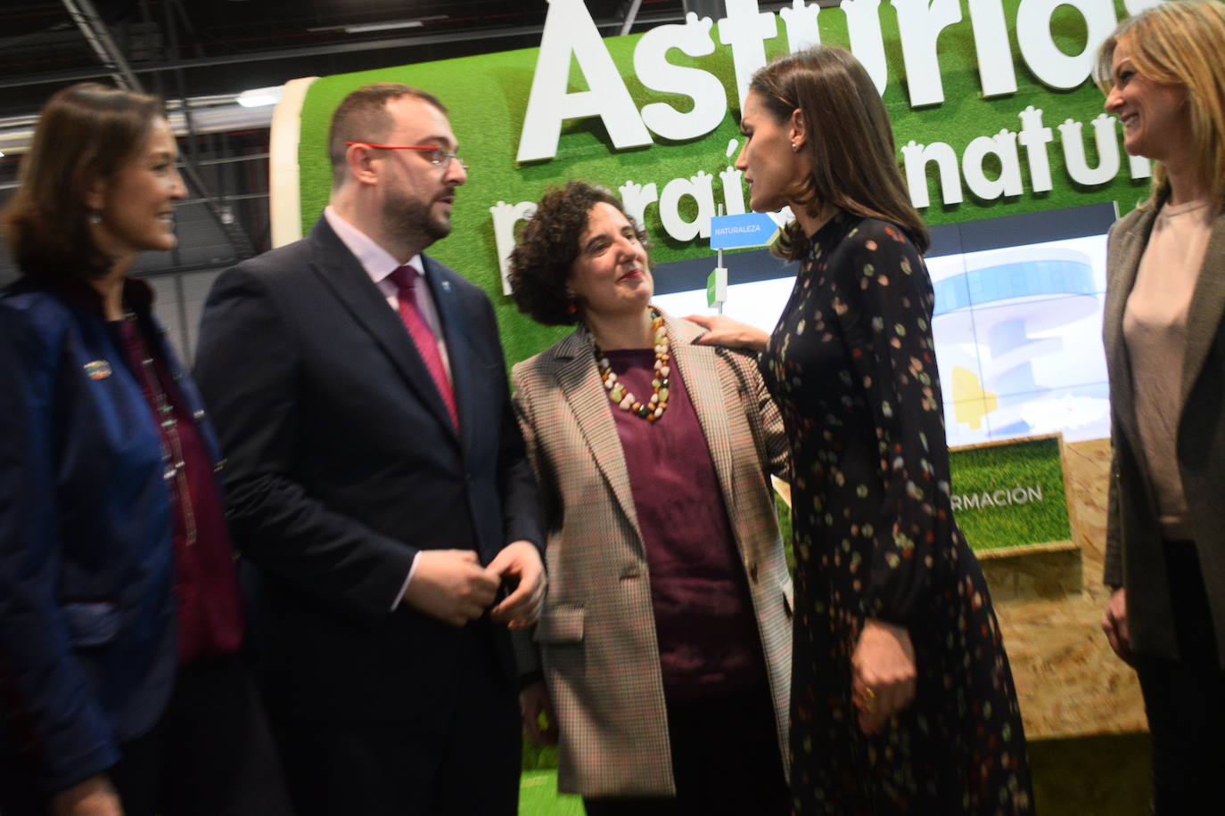 Doña Letizia abre la 40 edición de la mayor feria turística del mundo en la que Asturias estrena pabellón