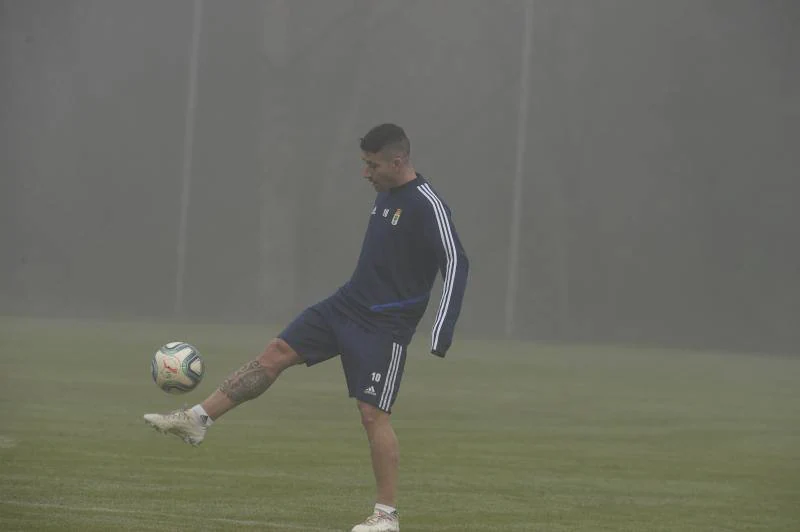 Los jugadores azules han entrenado este jueves a las órdenes de Javi Rozada para tratar de vencer este fin de semana al Girona. 