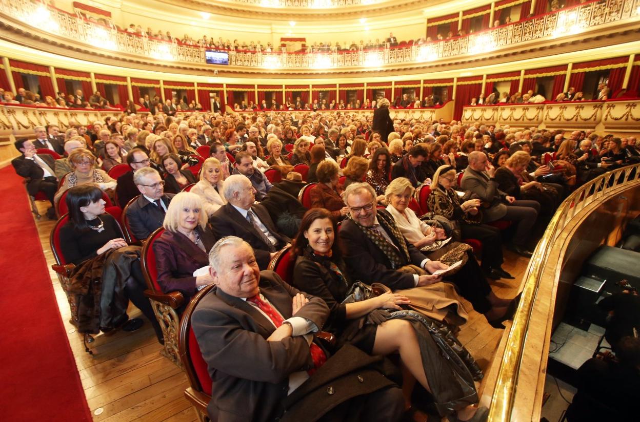 El Teatro Campoamor, lleno para el estreno de 'Lucia di Lammermoor'.
