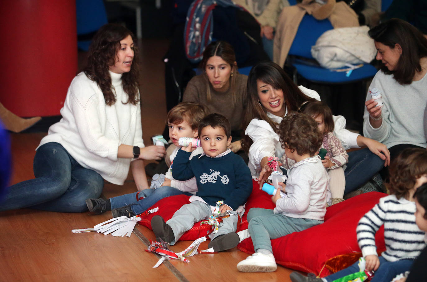 El coliseo ovetense abre sus puertas a niños de entre dos y tres años para que puedan disfrutar y participar de una ópera como colofón a un proyecto piloto desarrollado por la Universidad de Oviedo durante los últimos meses. 