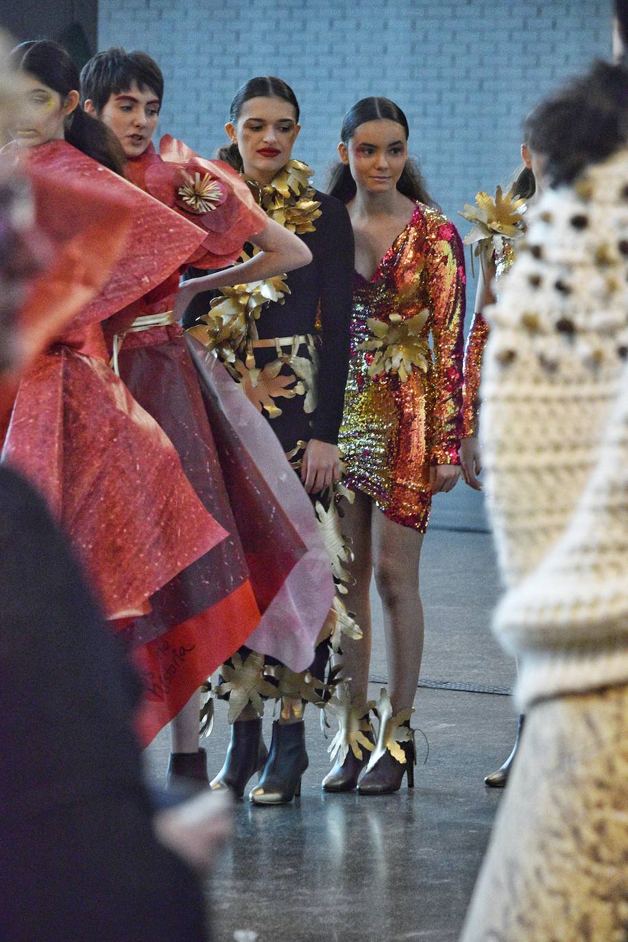 Los diseños de la asturiana desfilaron este lunes por la pasarela de la Mercedes-Benz Fashion Week. El trabajo se enmarca en la iniciativa Forests for Fashion que PEFC desarrolla en colaboración con Naciones Unidas. 