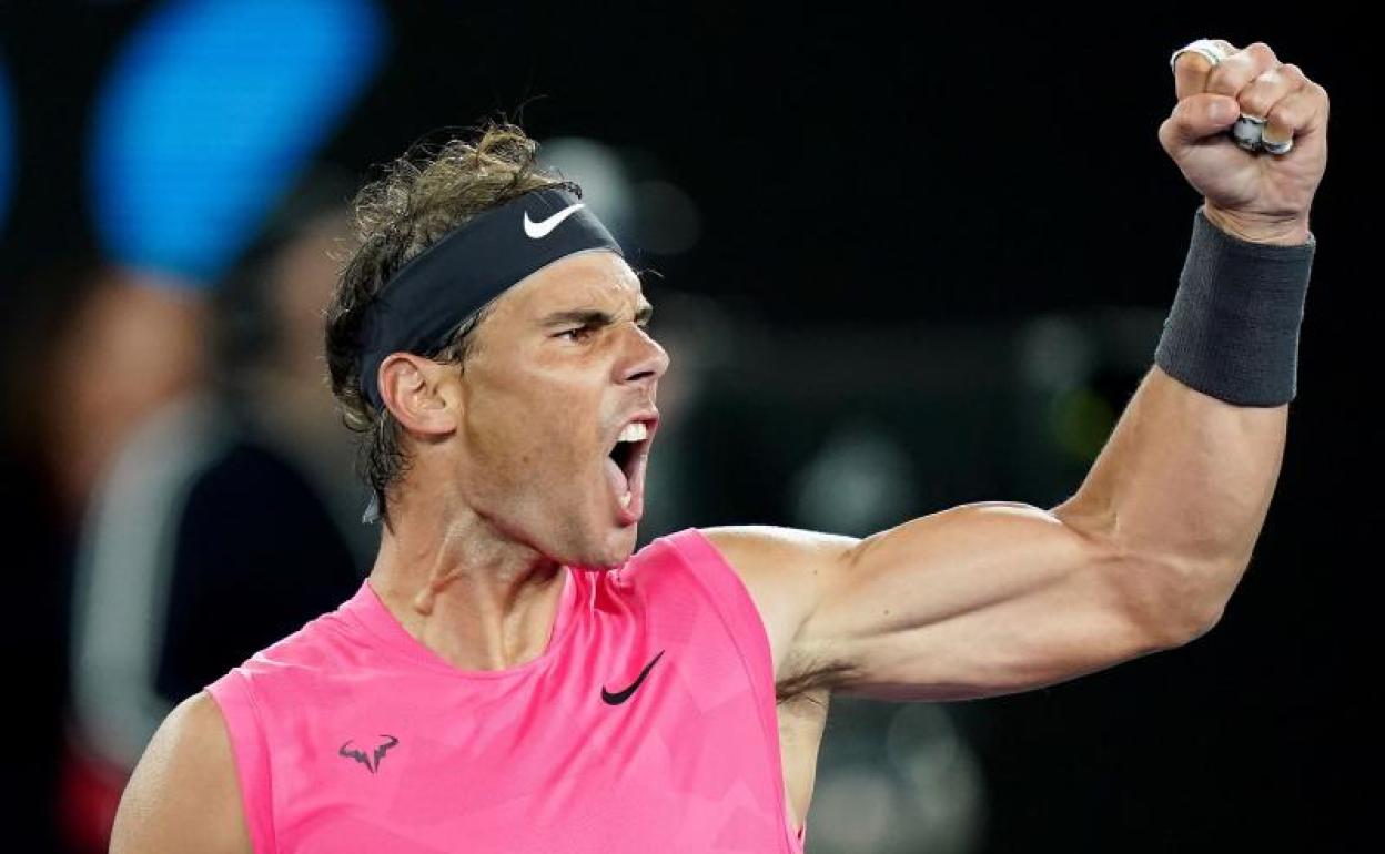 Rafa Nadal celebra su victoria en octavos del Open de Australia ante Niick Kyrgios. 