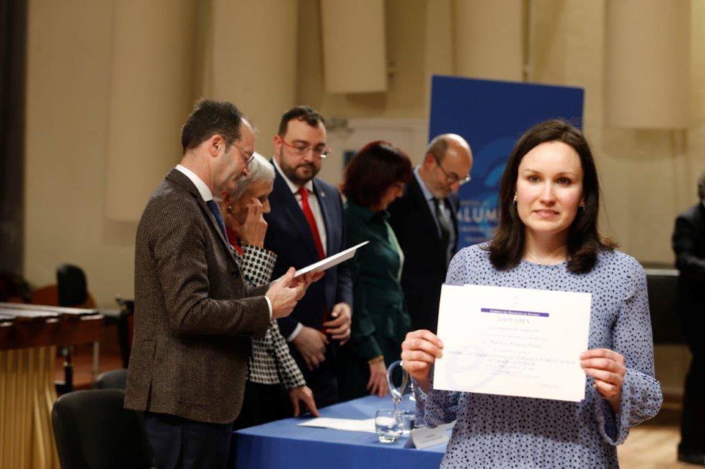 Casi medio centenae de estudiantes de Secundaria y Formación Profesional de Asturias recogieron este jueves los Premios al Alumnado que otorga el Principado. 