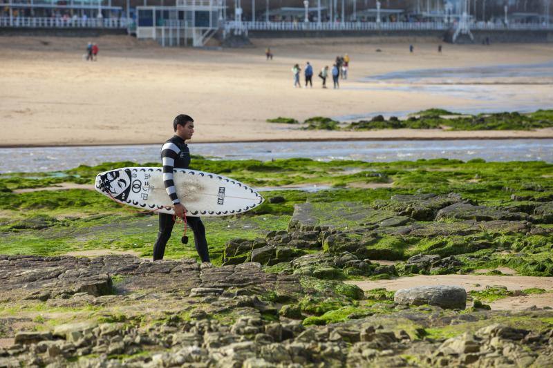 Un anticiclón sobre el norte de África es el responsable de este 'veranillo' que durará hasta el martes, según confirma la Aemet