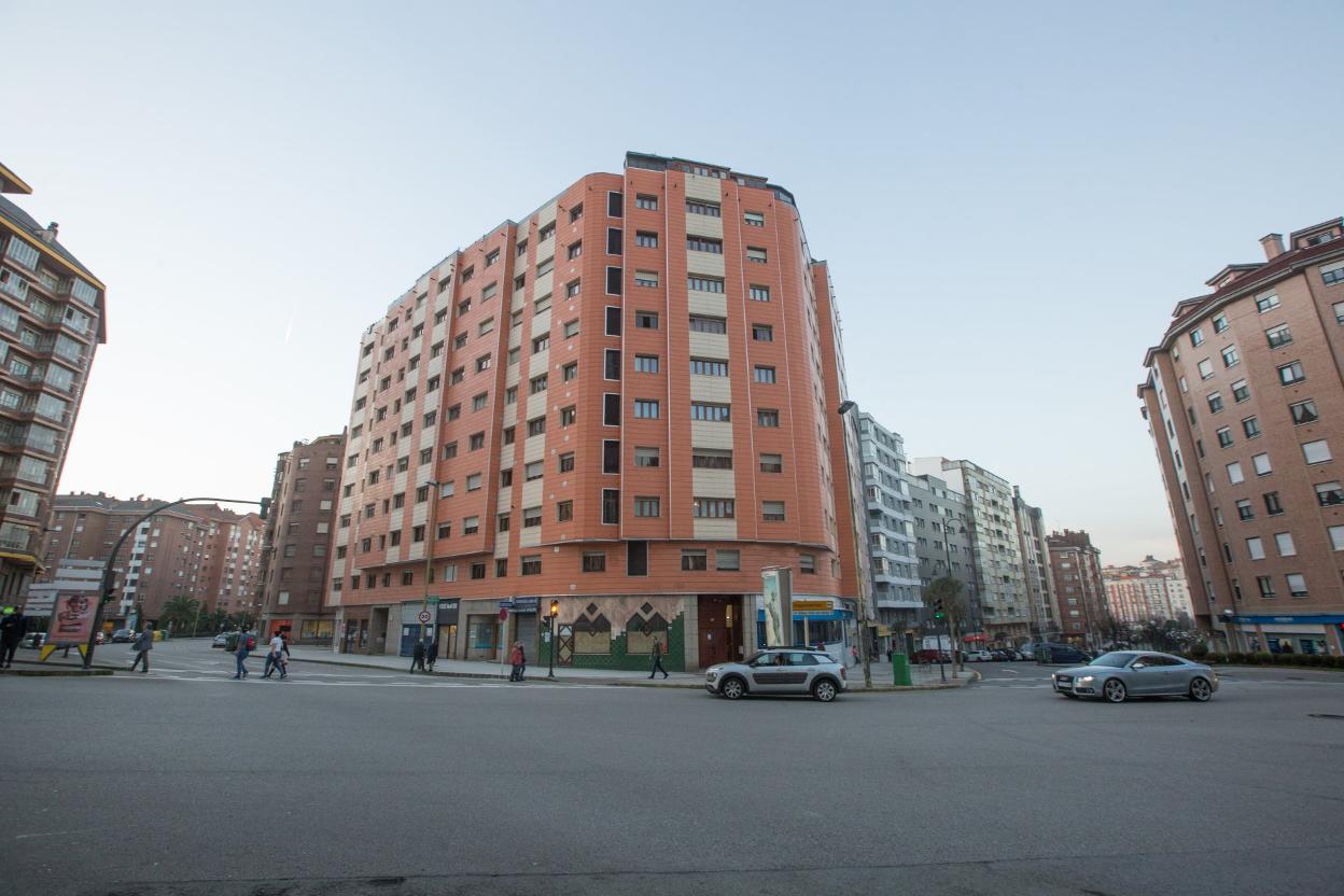 Avenida San Agustín. 