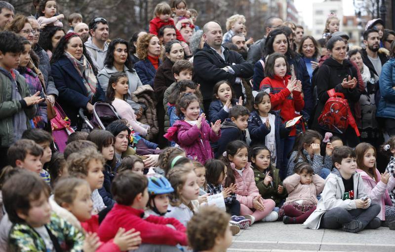 Hubo representaciones en Begoña, plaza del Instituto, seis de agosto y numerosas salas de la ciudad