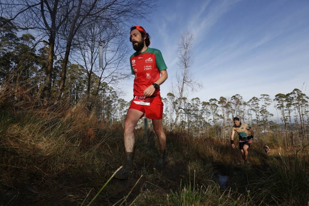 El IV Trail Gijón comienza con la prueba corta en el Camping Municipal de Deva