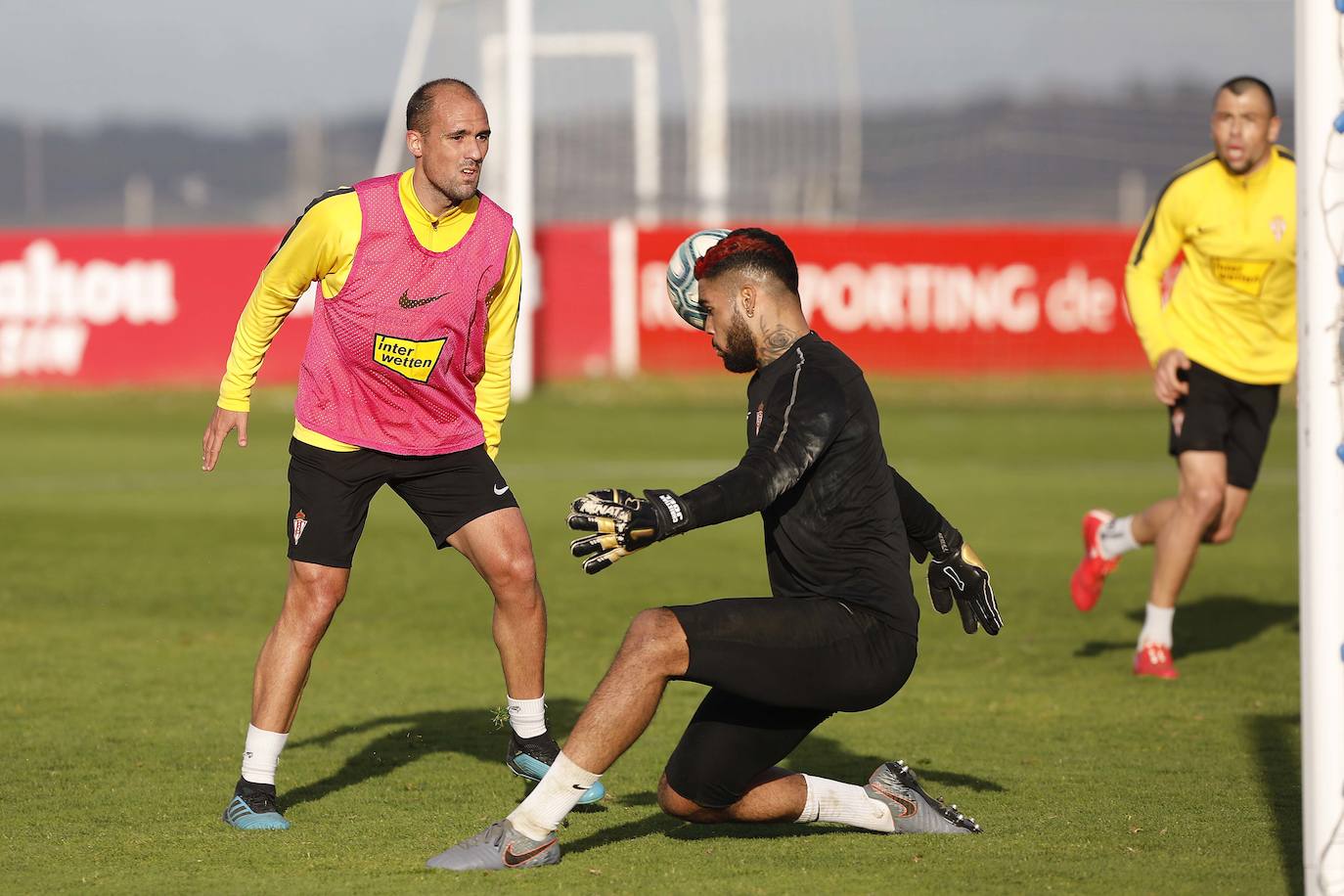 Fotos: Entrenamiento del Sporting (18-02-2020)