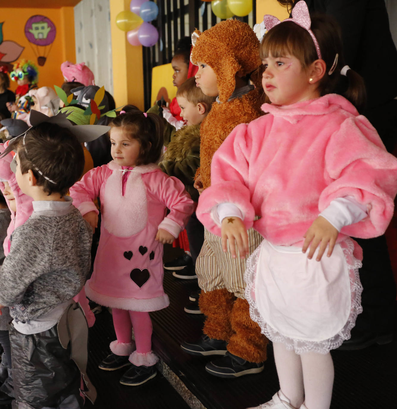 Algunos como los centros de infantil de San Eutiquio, El Bibio, Gloria Fuertes o Jovellanos hicieron que los más pequeños disfrutaran de una jornada especial