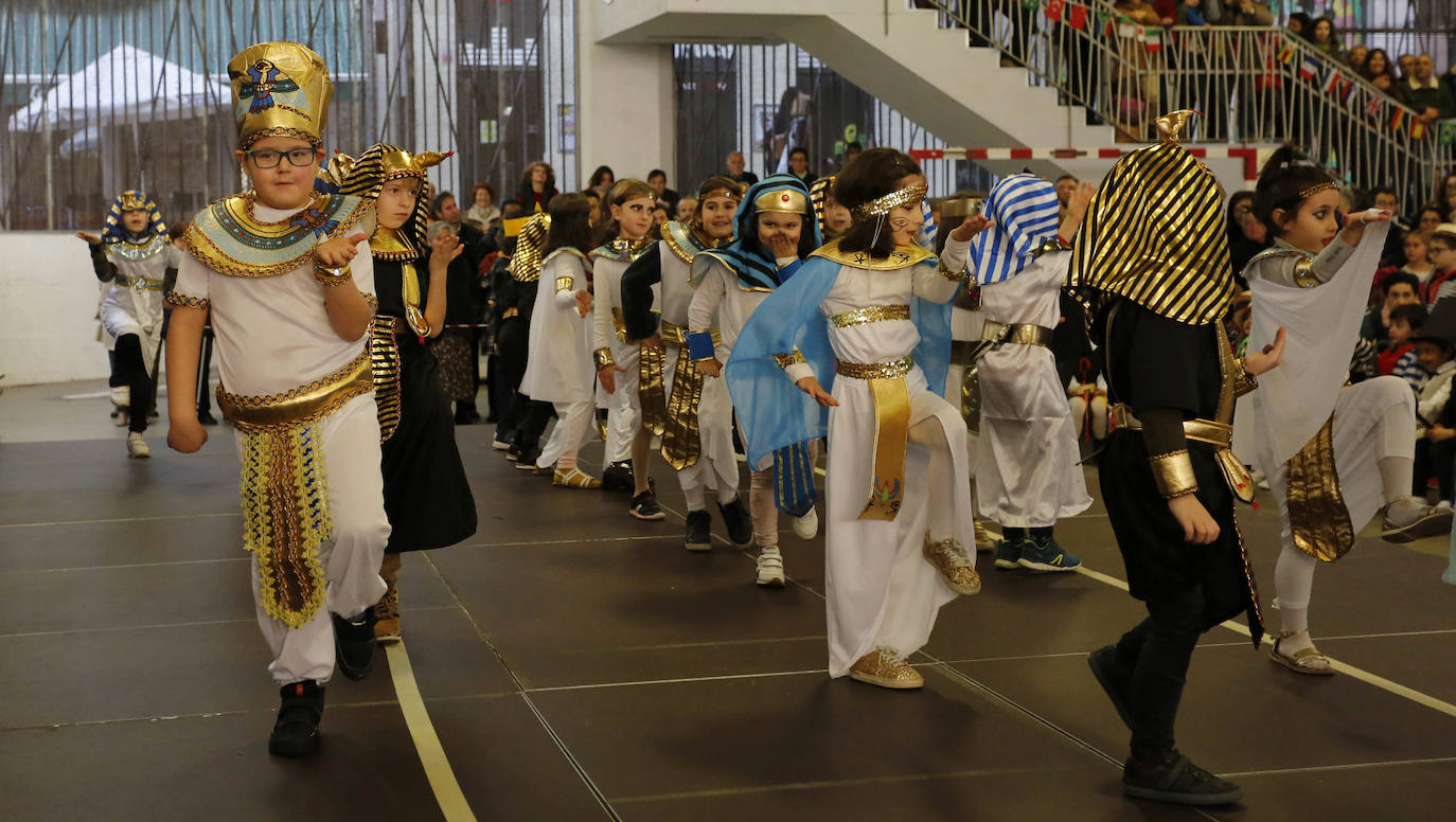 Algunos como los centros de infantil de San Eutiquio, El Bibio, Gloria Fuertes o Jovellanos hicieron que los más pequeños disfrutaran de una jornada especial