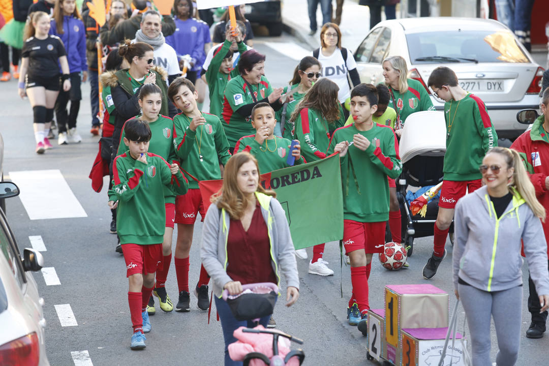 Fotos: Antroxu en la zona oeste de Gijón