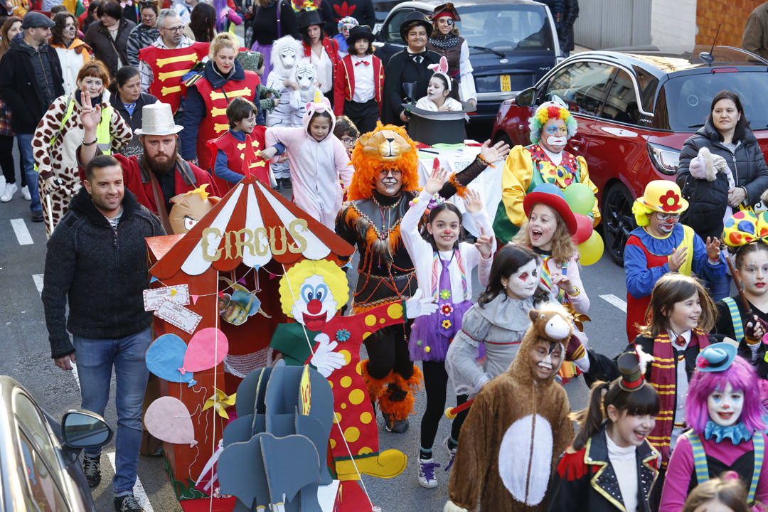 Fotos: Antroxu en la zona oeste de Gijón