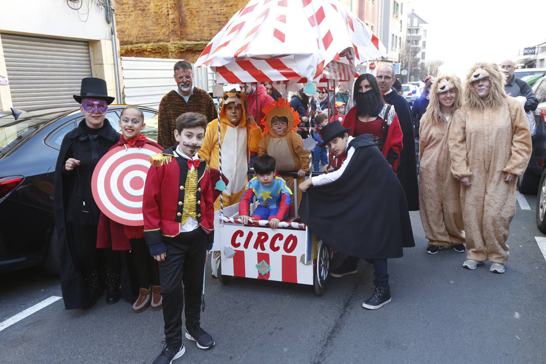 Fotos: Antroxu en la zona oeste de Gijón