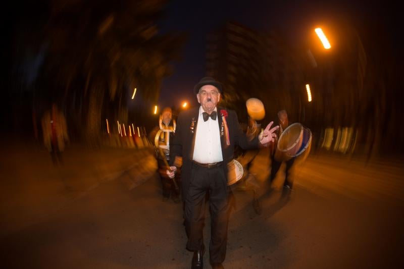 Fotos: El antroxu despega en Llaranes