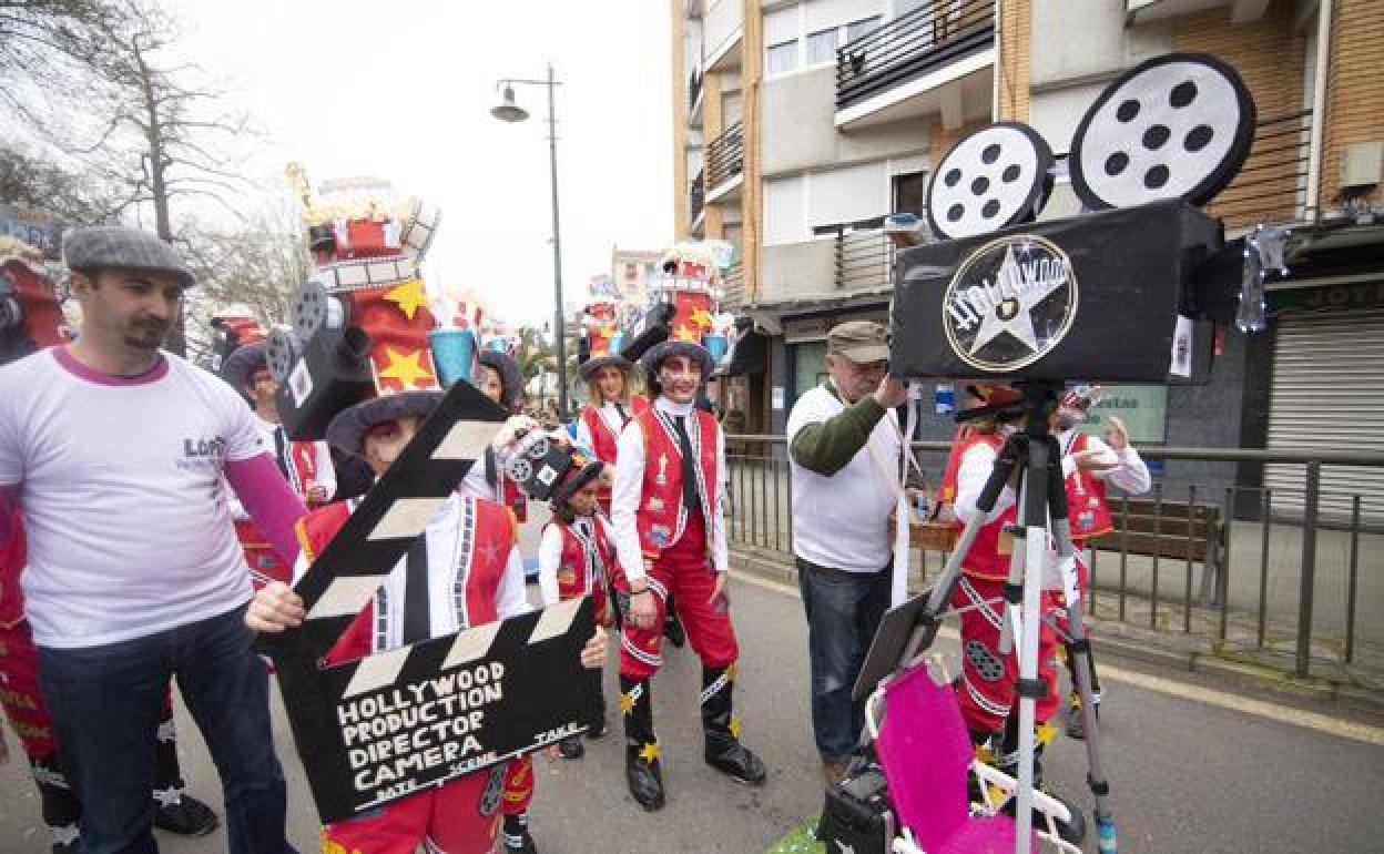Grupo ganador disfrazado ayer en las calles de Las Vegas. 