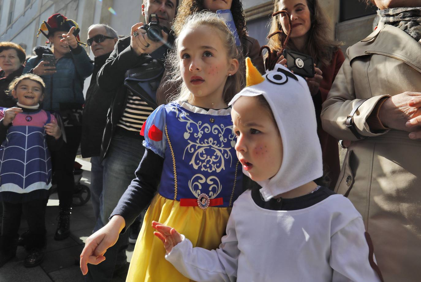 Fotos: ¿Estuviste en el desfile infantil del Antroxu en Gijón? ¡Búscate!