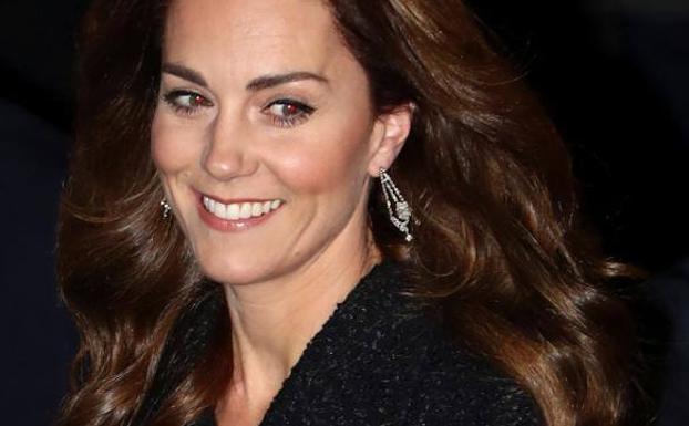 Kate Middleton eleva su look de noche con los zapatos más buscados del momento