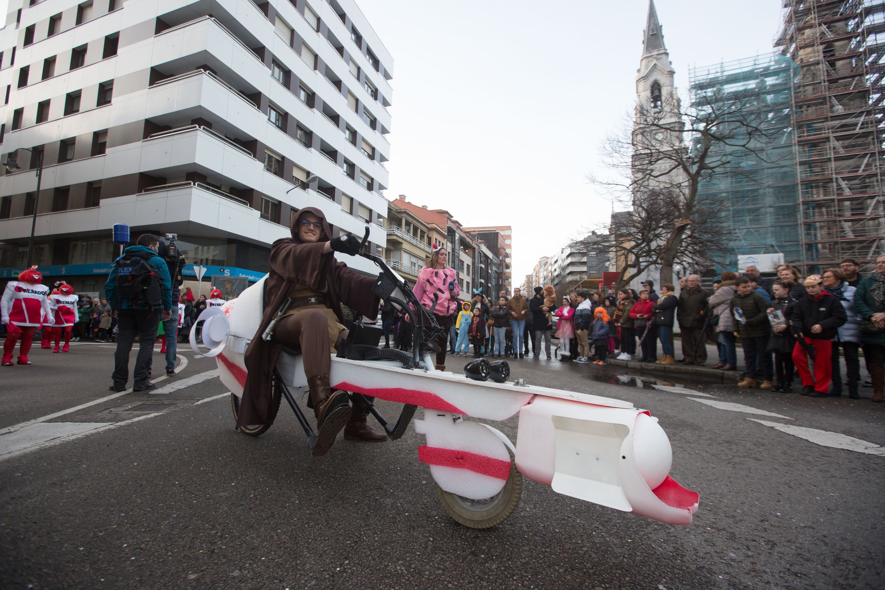 Fotos: Búscate en el Desfile de Antroxos