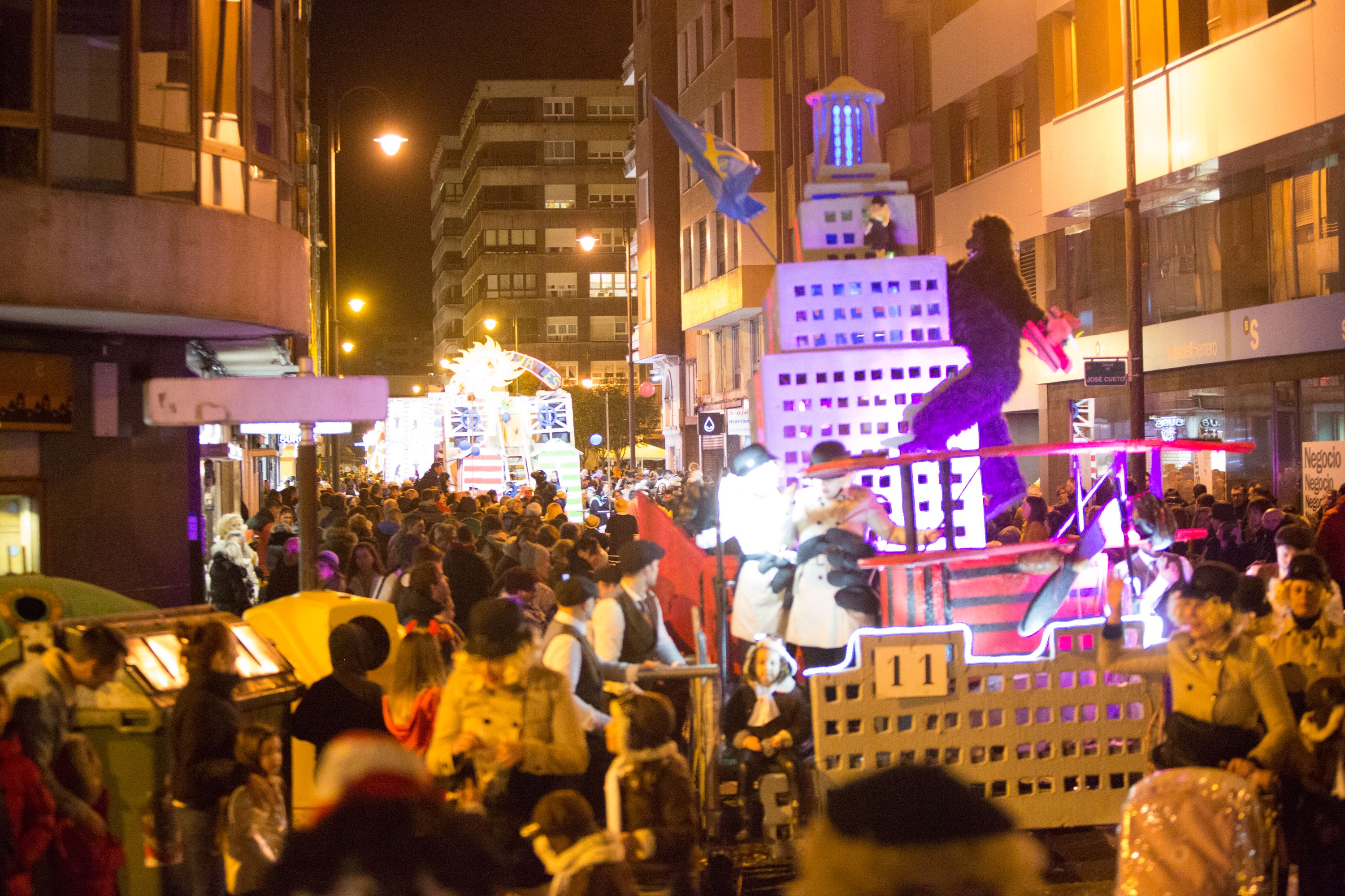 Fotos: Búscate en el Desfile de Antroxos