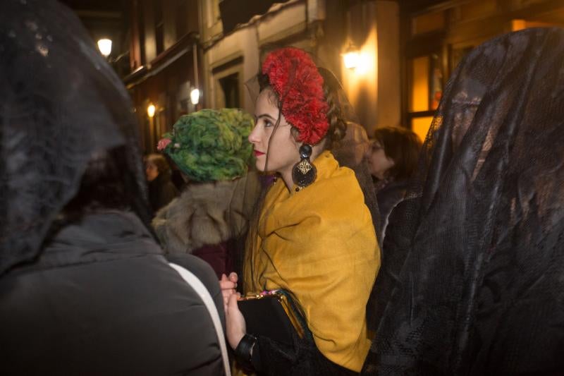 Fotos: El entroxu entierra a su sardina