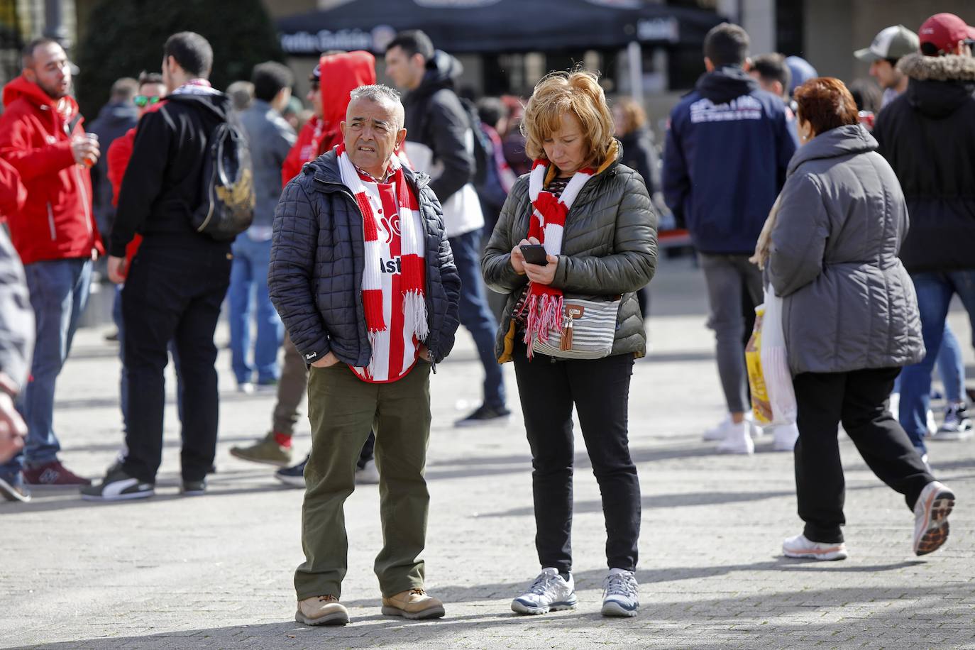 Fotos: ¿Estuviste en el Ponferradina – Sporting? ¡Búscate!