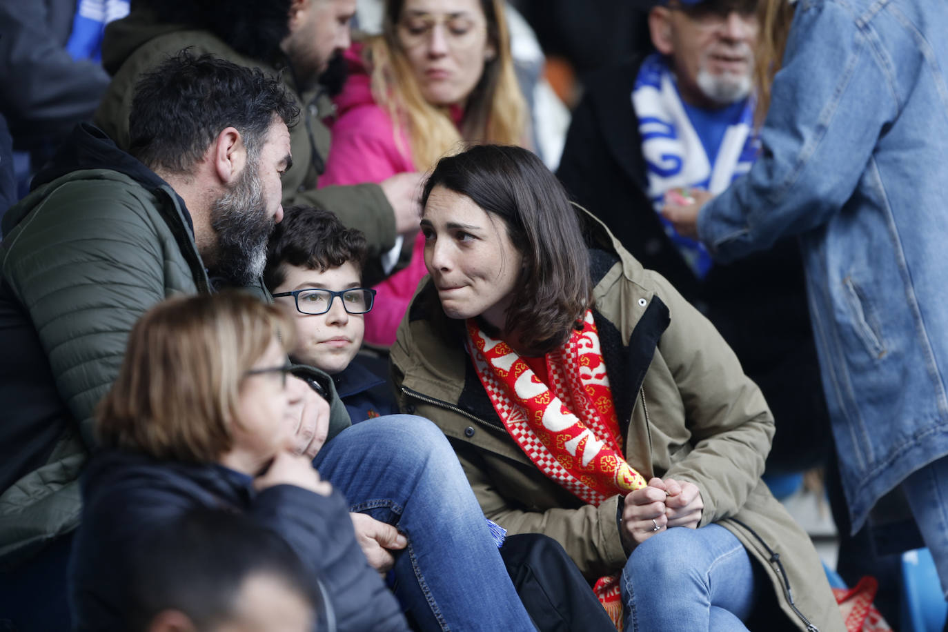 Fotos: ¿Estuviste en el Ponferradina – Sporting? ¡Búscate!