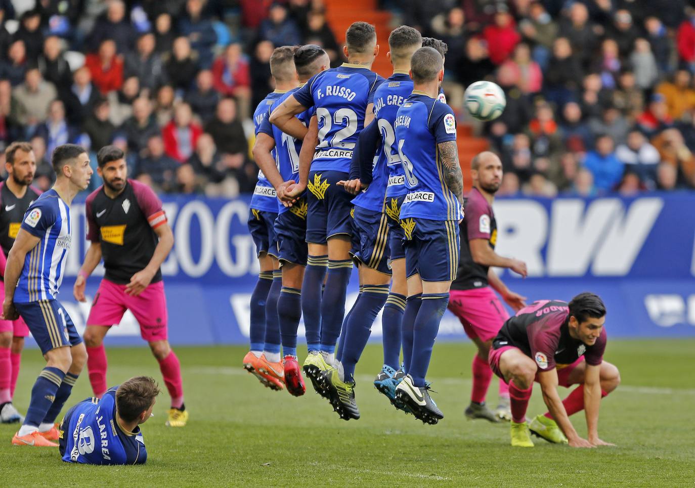 El conjunto rojiblanco cayó en El Toralín debido a un gol Kaxe en el minuto 17. 