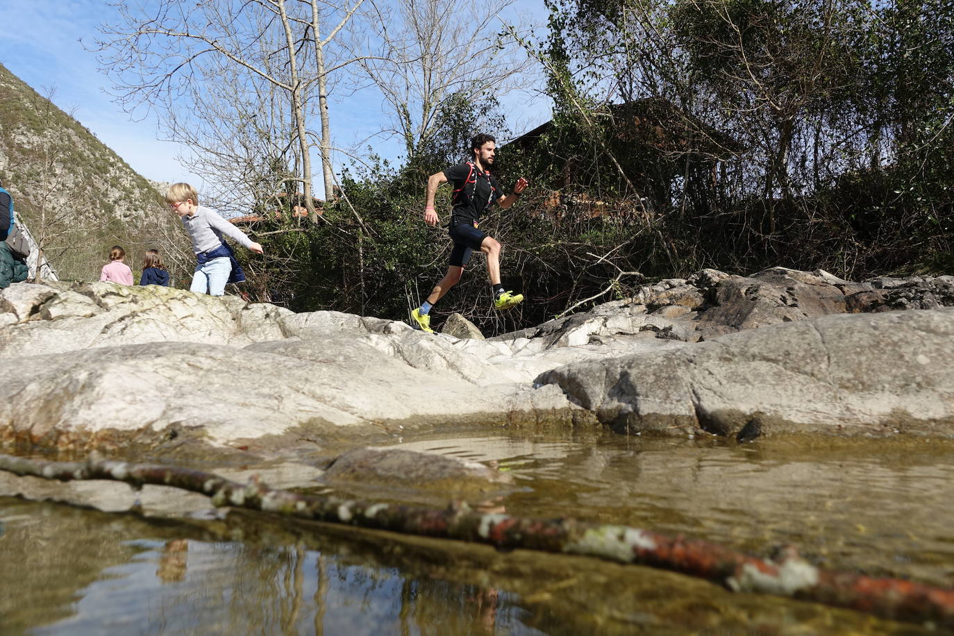 El cabraliego Juanjo Somohano se impone en la Kangas Mountain