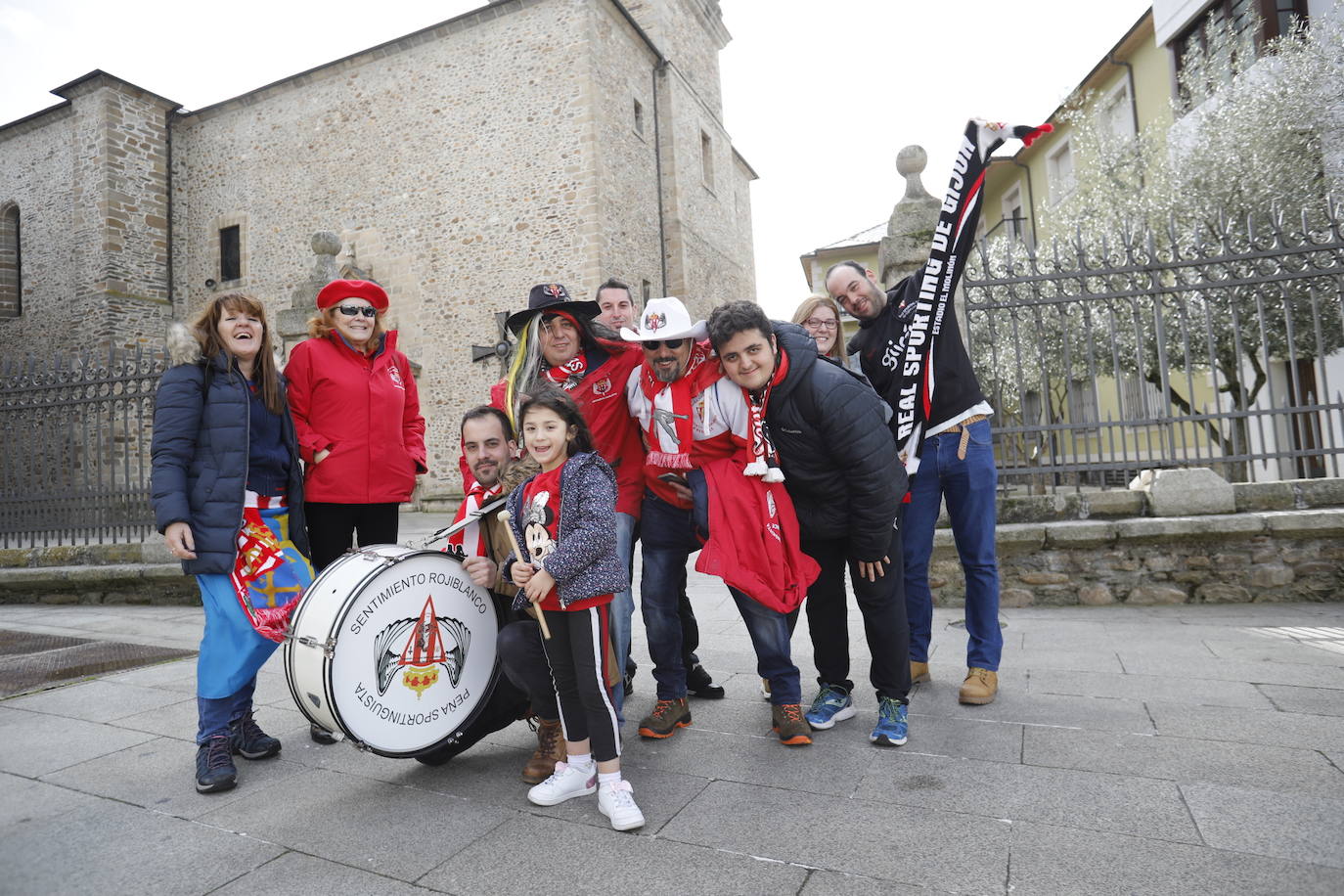 Se esperan unos 2.000 seguidores en las gradas de El Toralín para el importantísimo encuentro de esta tarde del Sporting
