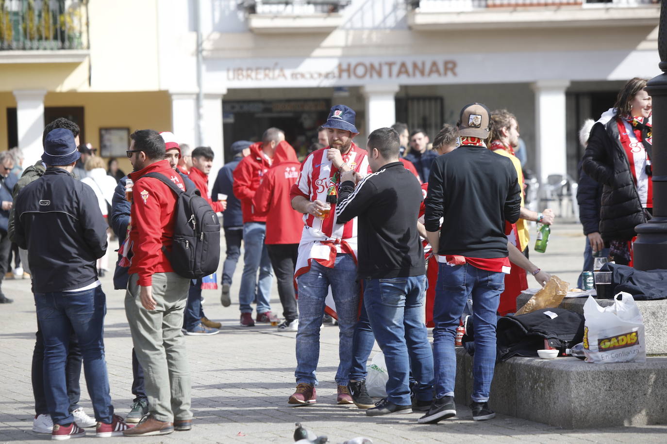 Se esperan unos 2.000 seguidores en las gradas de El Toralín para el importantísimo encuentro de esta tarde del Sporting