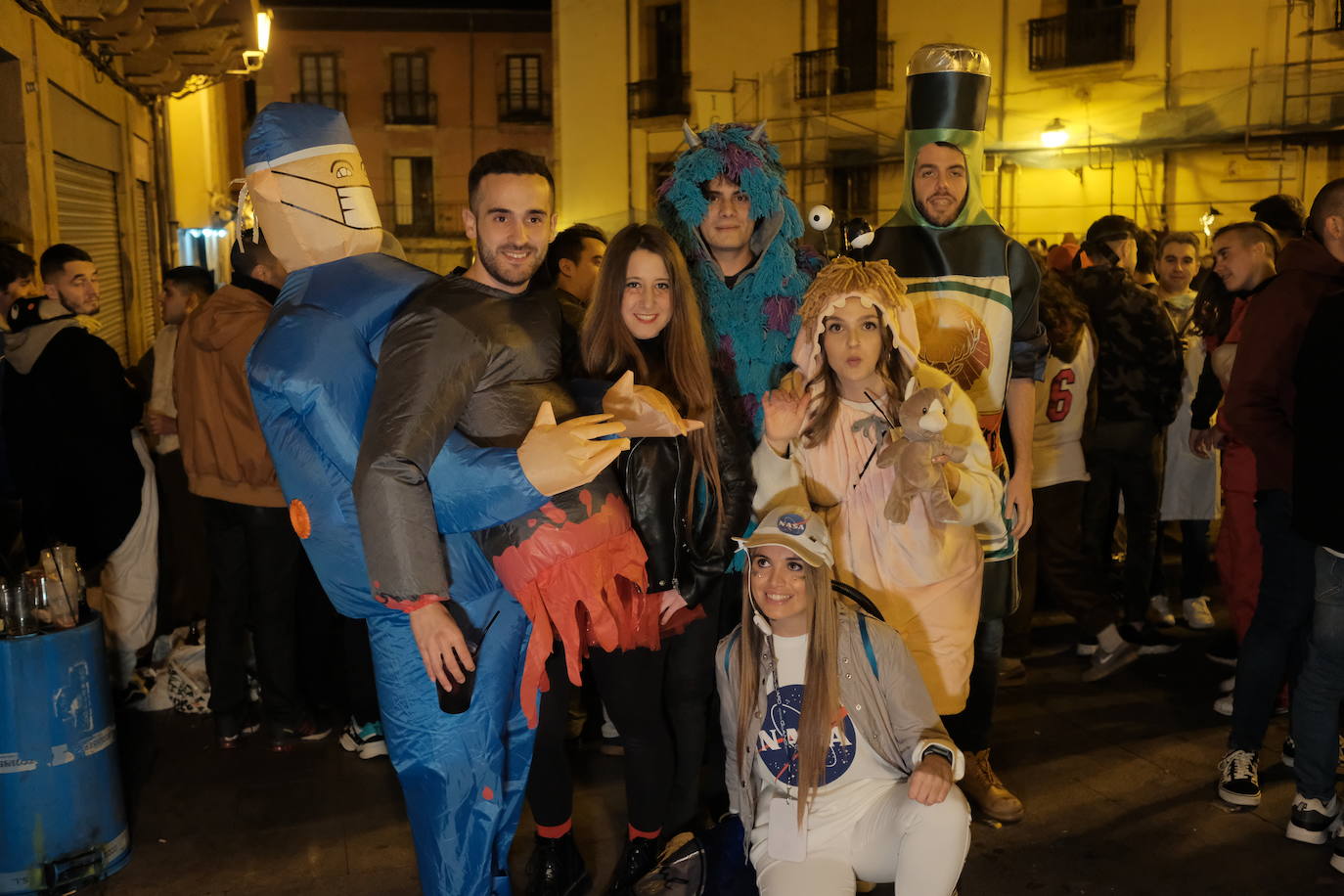 La capital del Principado disfrutó este fin de semana de las fiestas con la presencia de personajes dispares. 