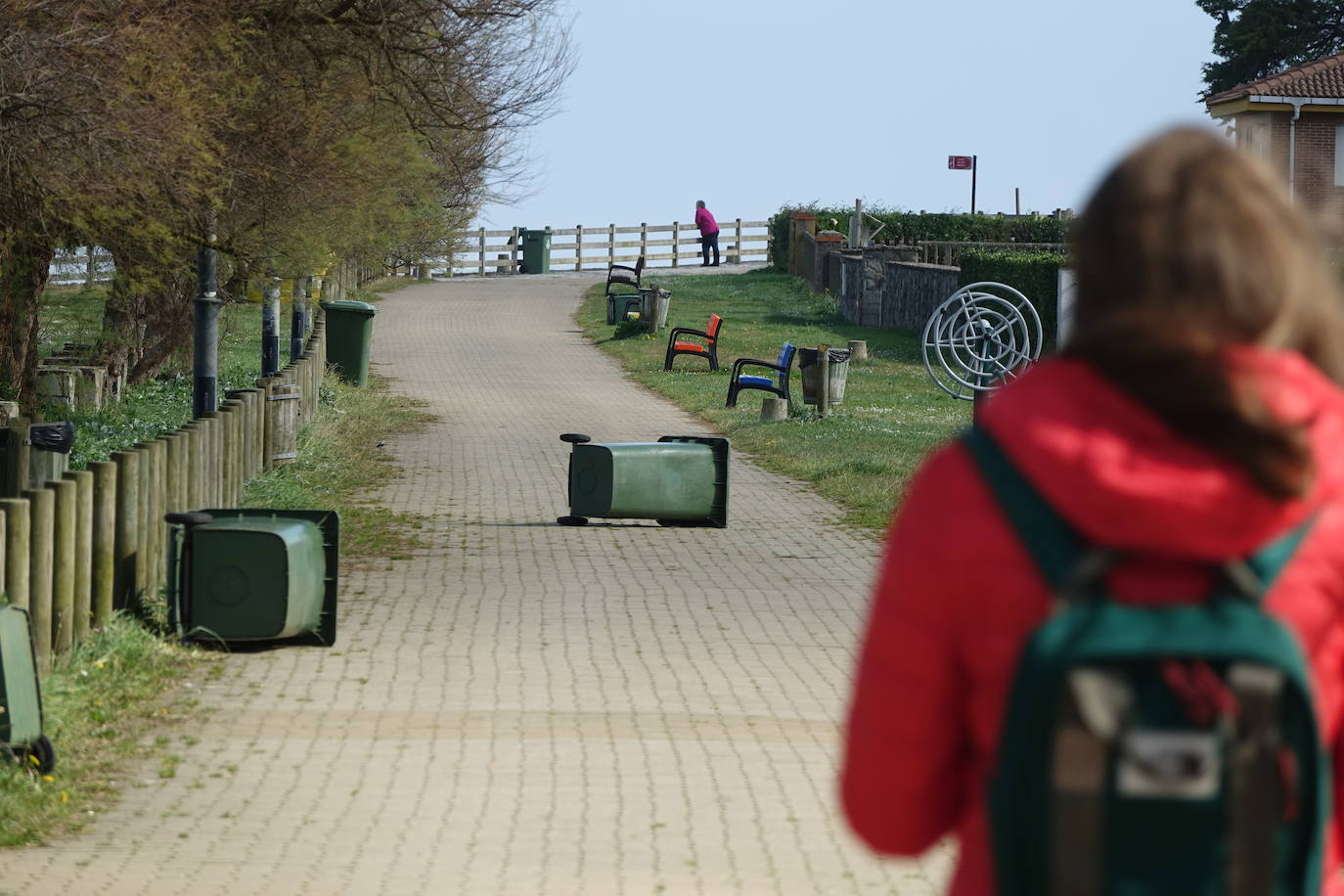 La costa oriental de Asturias está en alerta roja por fenómenos costeros en los últimos coletazos de 'Karine'