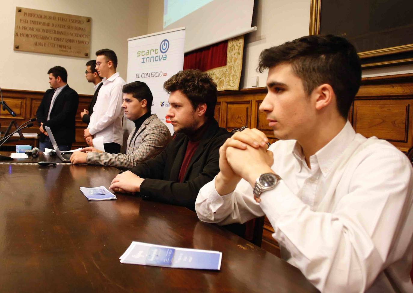 El programa de fomento de la cultura emprendedora organizado por EL COMERCIO selecciona a los ganadores de su séptima edición en el Edificio Histórico de la Universidad de Oviedo