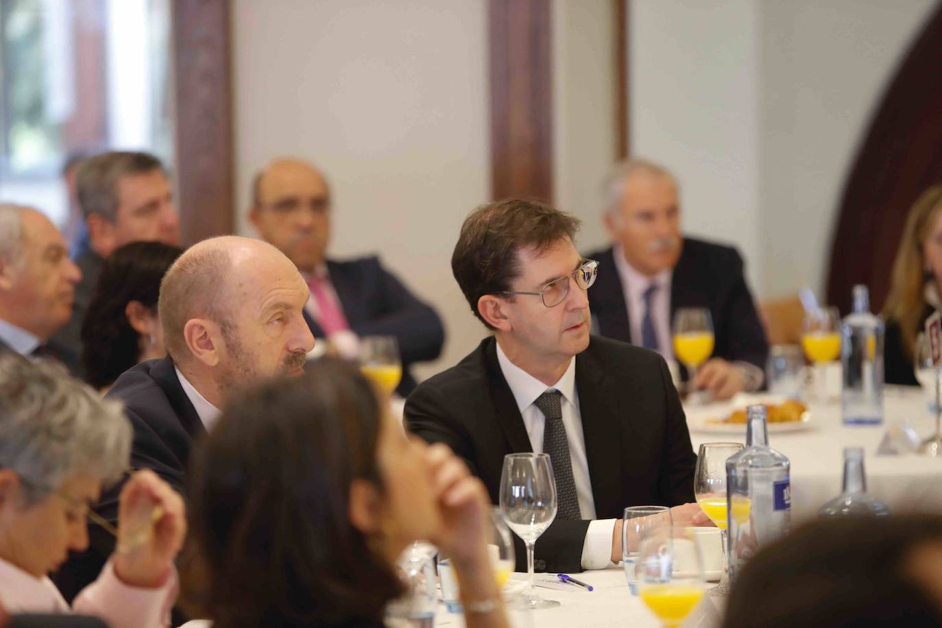 El presidente de la Confederación Española de Organizaciones Empresariales (CEOE) participa en la jornada 'Retos y oportunidades de las empresas ante el nuevo ciclo', organizada por EL COMERCIO y Liberbank