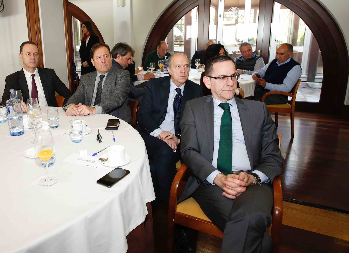 El presidente de la Confederación Española de Organizaciones Empresariales (CEOE) participa en la jornada 'Retos y oportunidades de las empresas ante el nuevo ciclo', organizada por EL COMERCIO y Liberbank