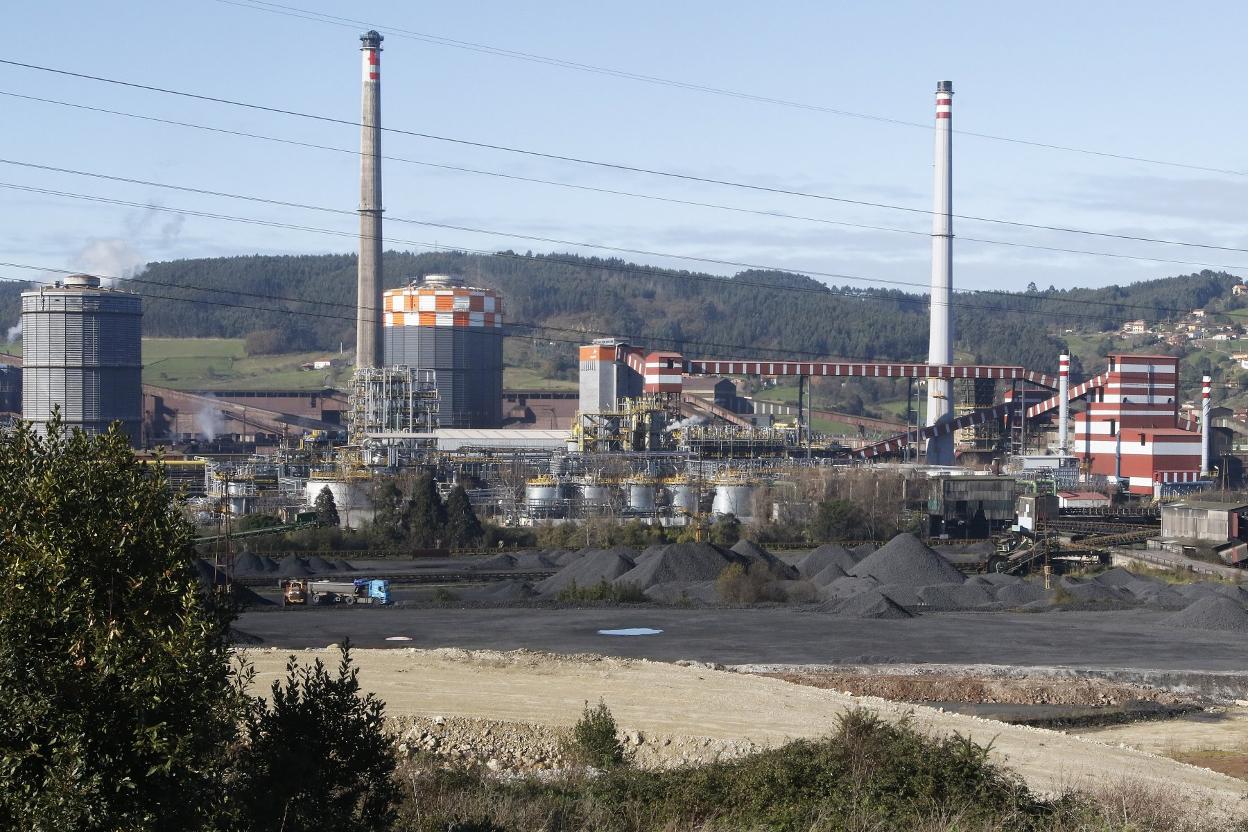 Baterías de cok de ArcelorMittal en Gijón. 