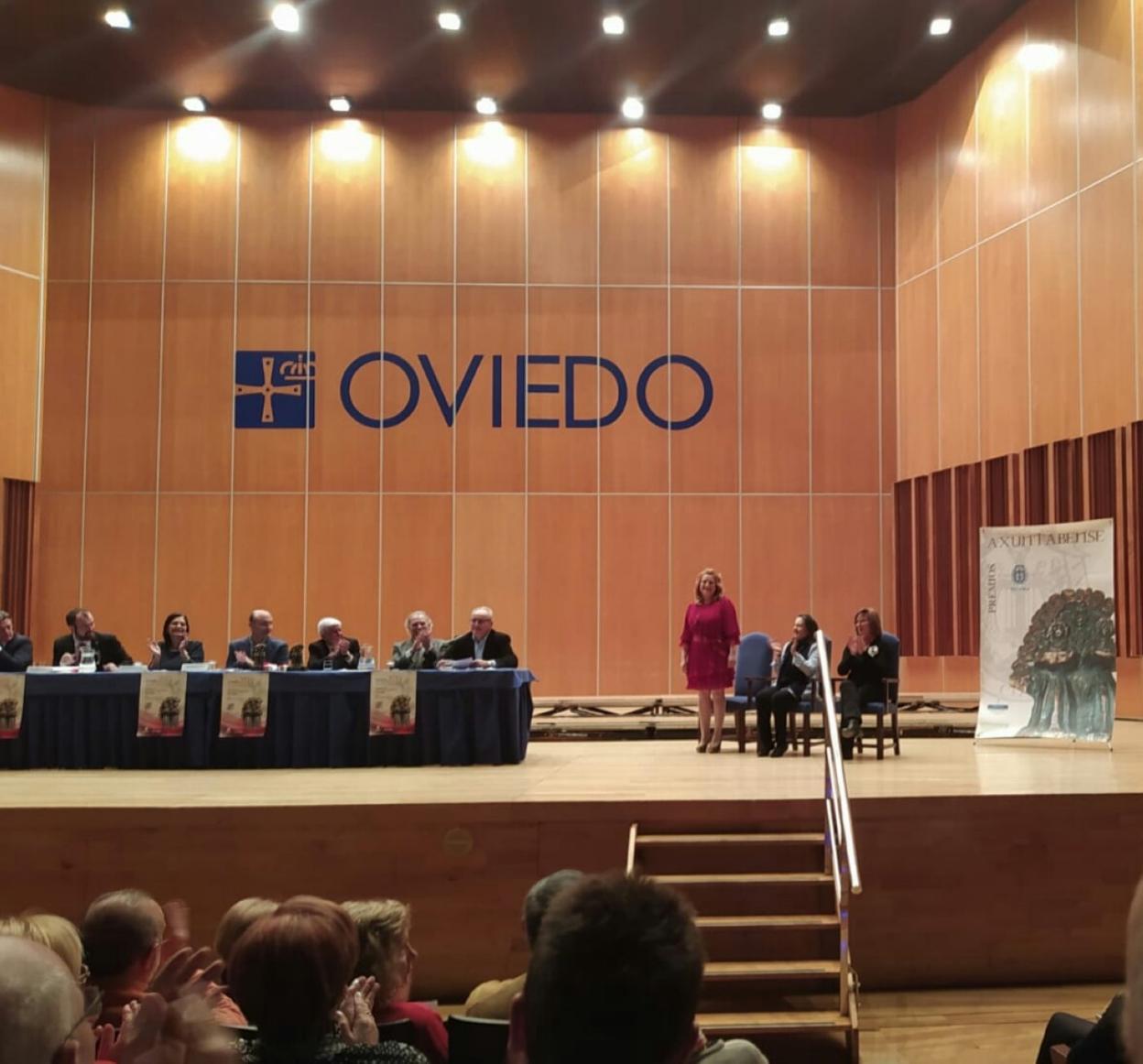 Patricia Miriam Martínez durante el acto de entrega, en Oviedo. 