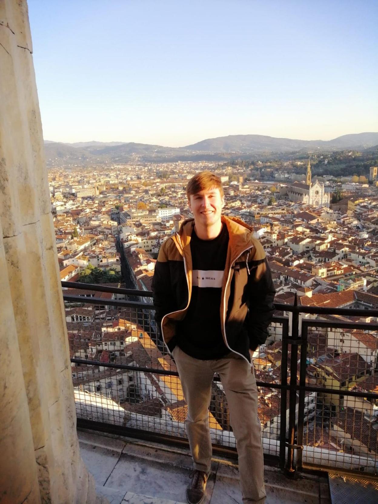 Jaime Carretero, con la ciudad de Florencia a sus pies. 