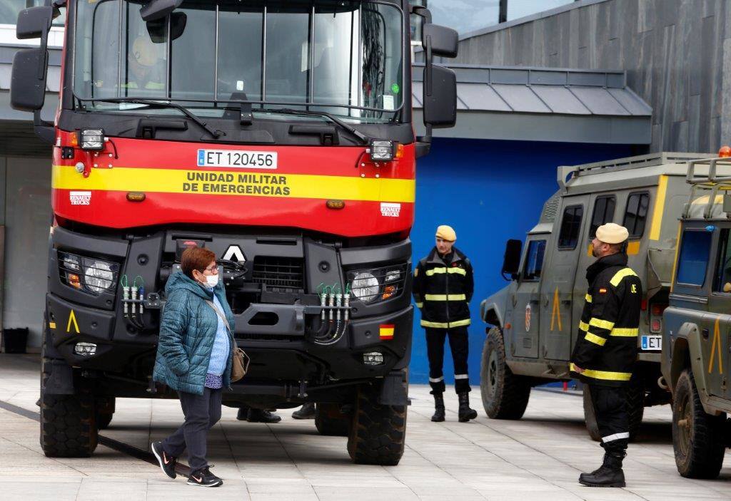 Los integrantes de la UME tendrán como una de las labores fundamentales la limpieza de edificios y zonas de uso público como estasciones de tren o autobús