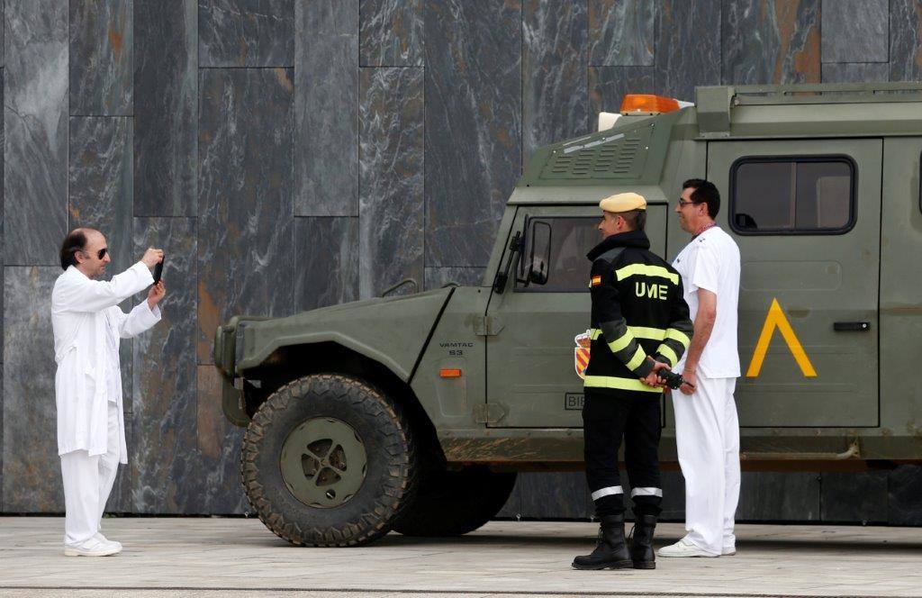 Los integrantes de la UME tendrán como una de las labores fundamentales la limpieza de edificios y zonas de uso público como estasciones de tren o autobús