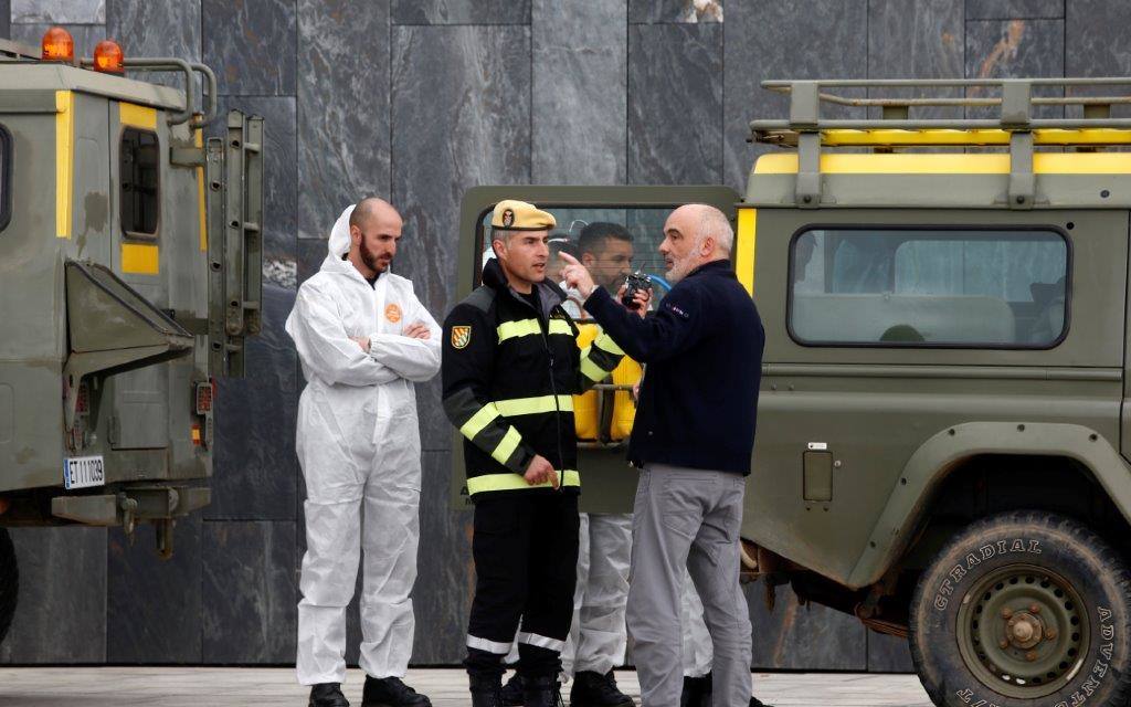 Los integrantes de la UME tendrán como una de las labores fundamentales la limpieza de edificios y zonas de uso público como estasciones de tren o autobús