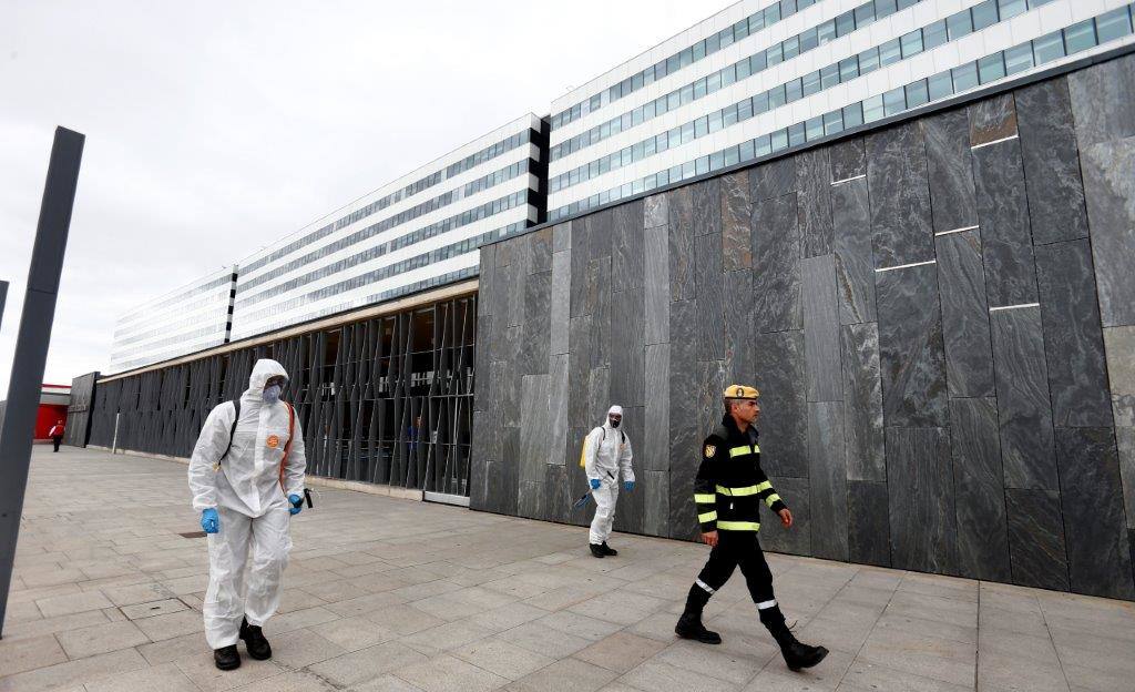 Los integrantes de la UME tendrán como una de las labores fundamentales la limpieza de edificios y zonas de uso público como estasciones de tren o autobús