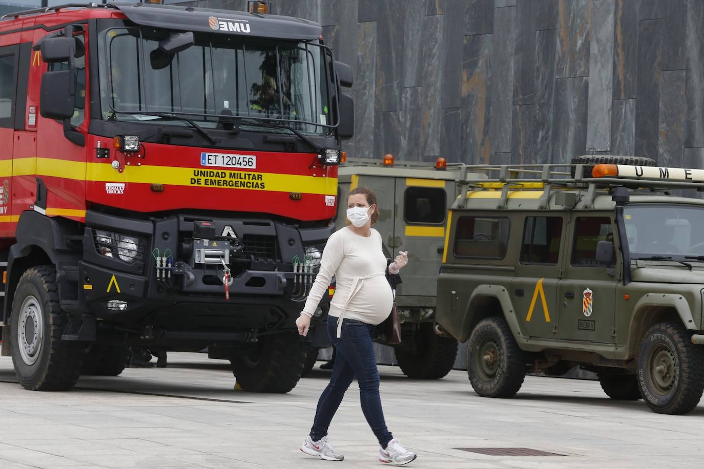 Los integrantes de la UME tendrán como una de las labores fundamentales la limpieza de edificios y zonas de uso público como estasciones de tren o autobús