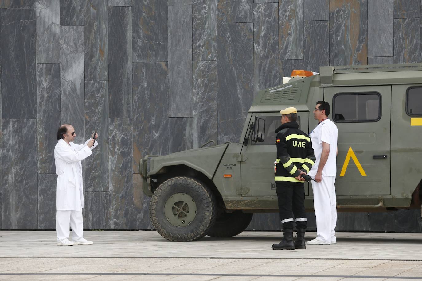 Los integrantes de la UME tendrán como una de las labores fundamentales la limpieza de edificios y zonas de uso público como estasciones de tren o autobús