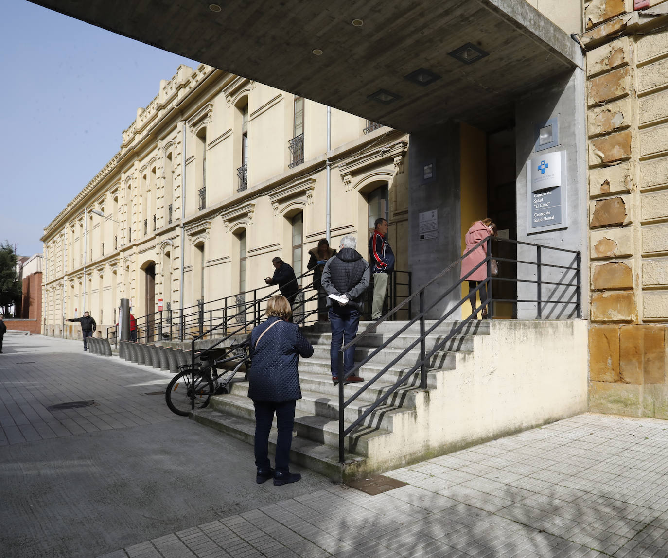 Los asturianos siguen viviendo bajo las restricciones que impone el Estado de Alarma por el coronavirus 