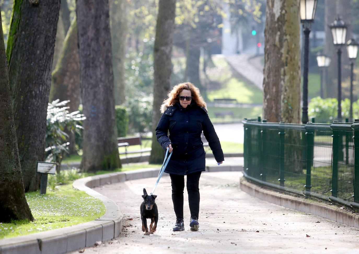 Los asturianos siguen viviendo bajo las restricciones que impone el Estado de Alarma por el coronavirus 
