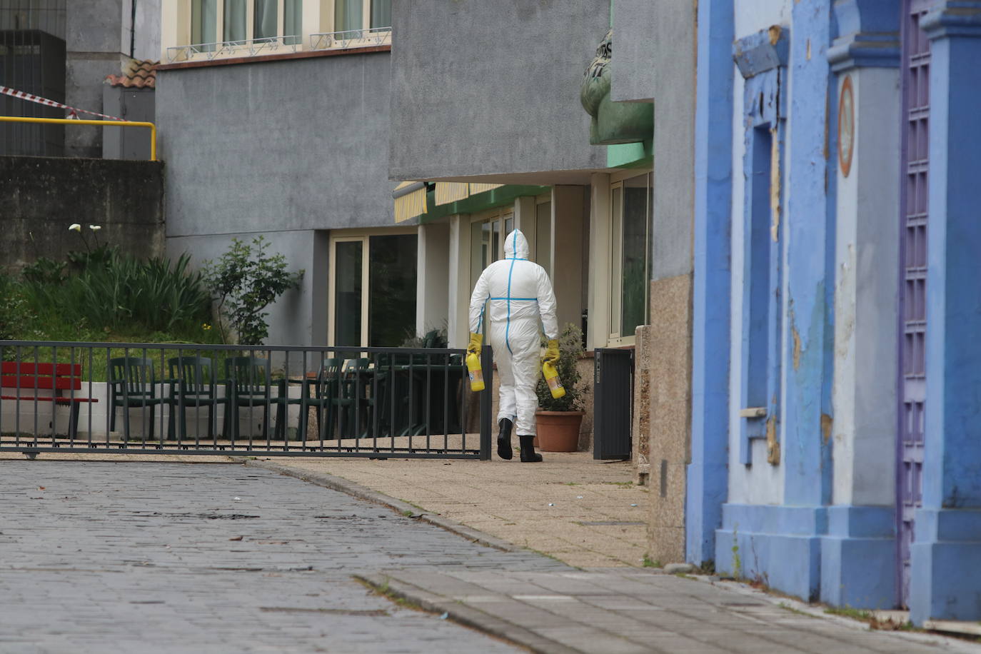 La residencia de mayores de Grado es uno de los focos del coronavirus en Asturias. En este equipamiento público se han registrado más de veinte positivos y una usuaria afectada ha fallecido.